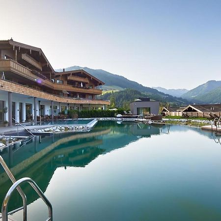 Der Boeglerhof - Pure Nature Spa Resort อัลพ์บาค ภายนอก รูปภาพ